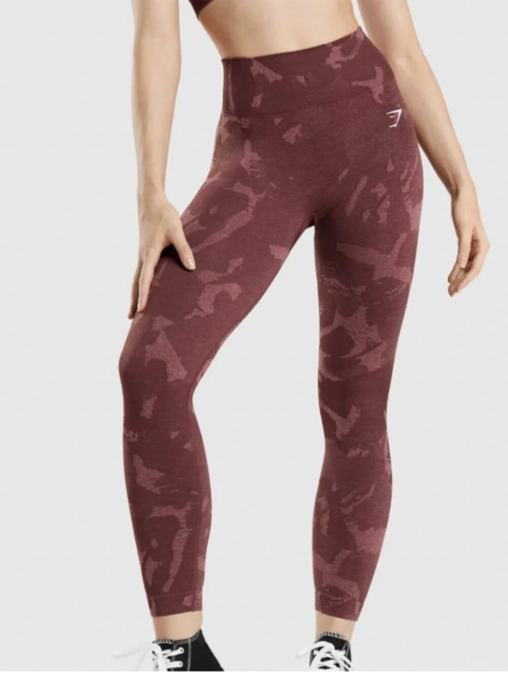 Gymshark Adapt Camo Seamless Leggings maroon/red Sz M women's